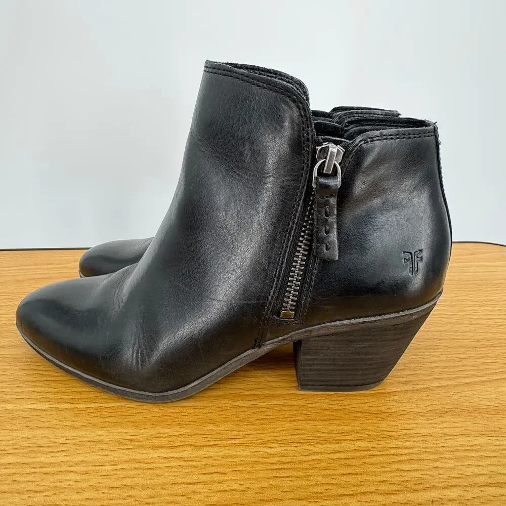 Frye Judith boots double zip women's 7 ankle bootie block heel leather black